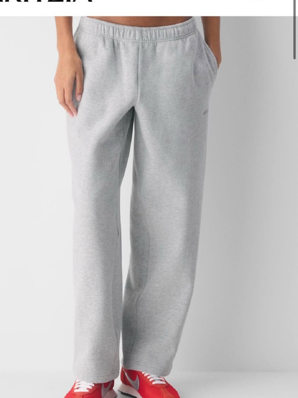 Mega Sweatpants M